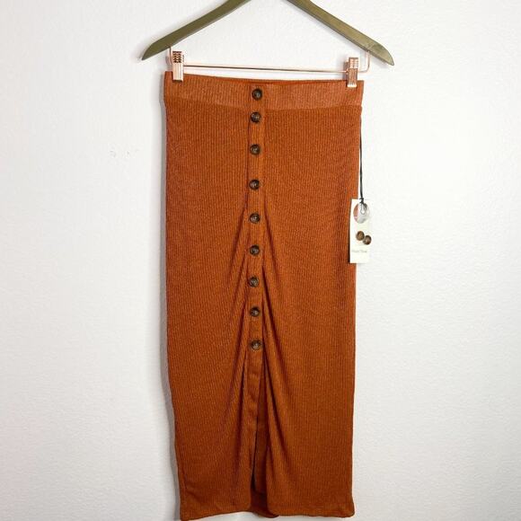 Privacy Please Kayleigh Pull-On Midi Skirt In Rust Metallic NWT Size Medium - Picture 2 of 10